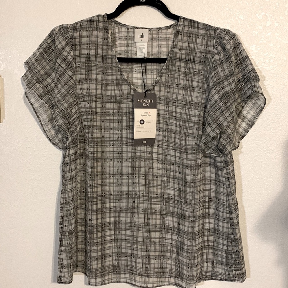 CABI NWT AGENDA TOP #4344, “Moody Plaid” in Size Small